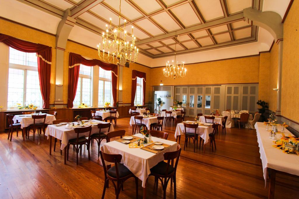Hotel Deutsches Haus Northeim Ngoại thất bức ảnh
